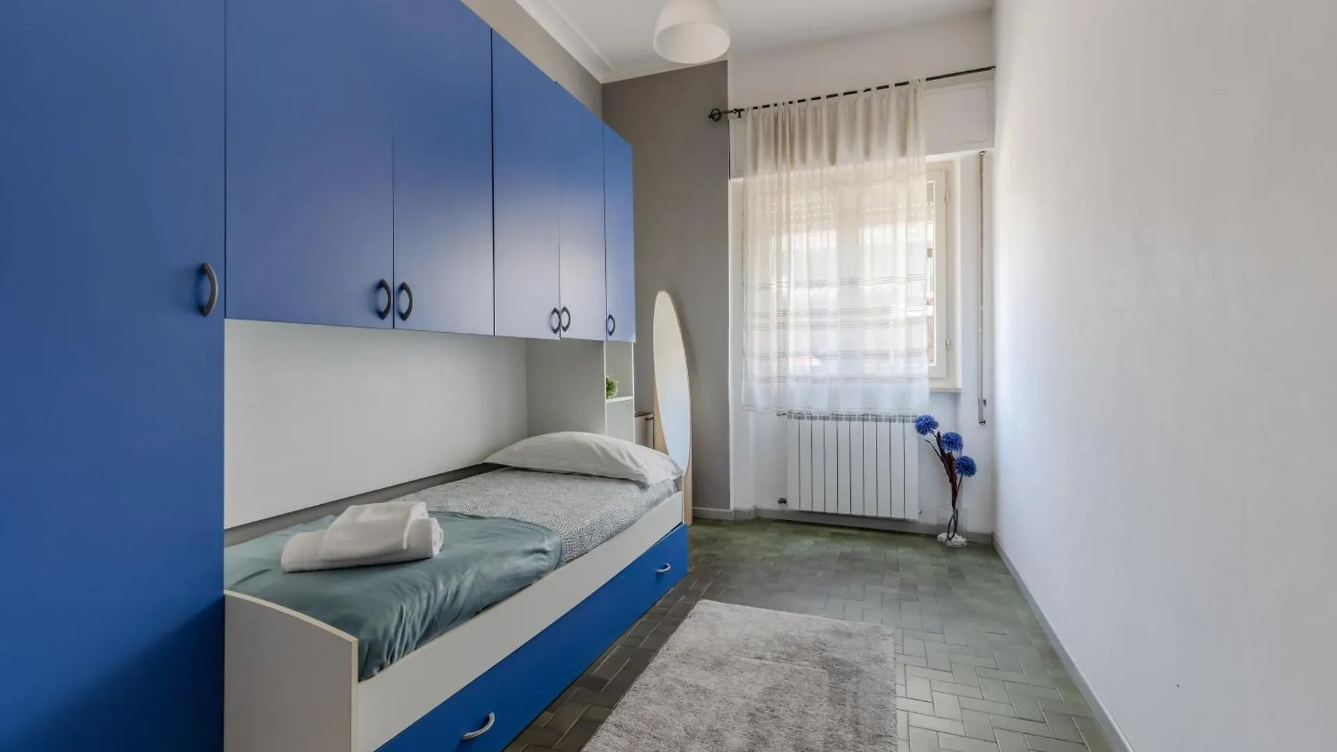 Viareggio - Roomy Apartment Near The Beach!