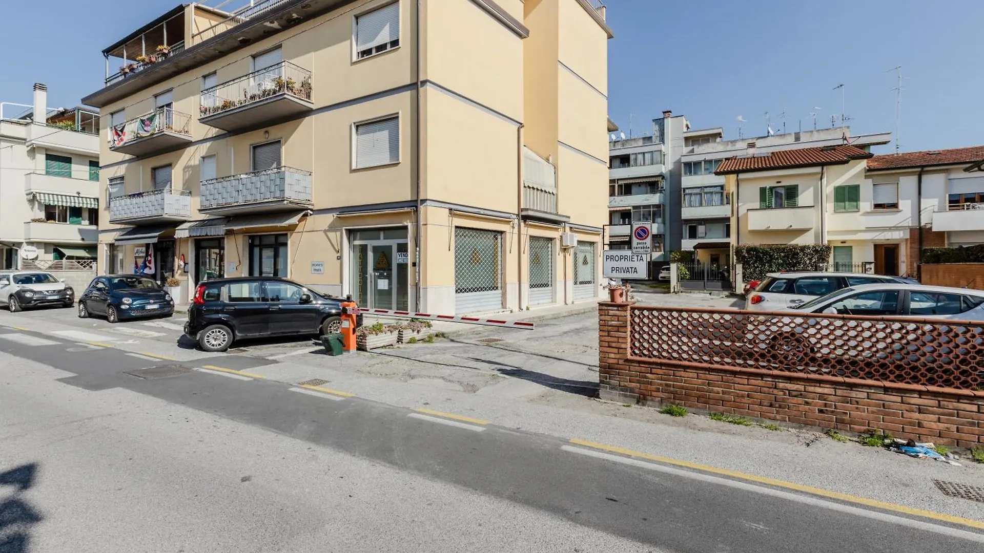 Viareggio - Roomy Apartment Near The Beach! Italien